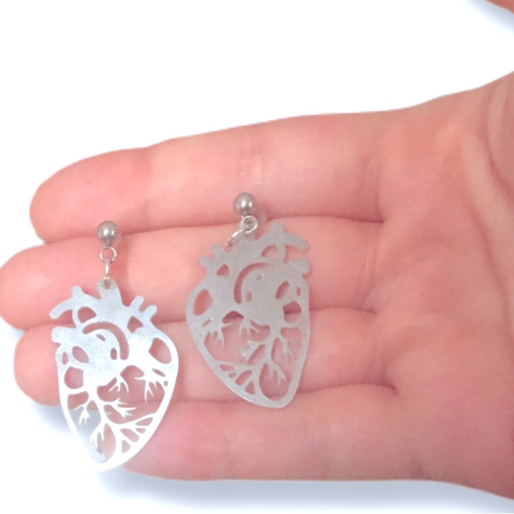 Earrings | Dangle Anatomical Hearts Laser Cut